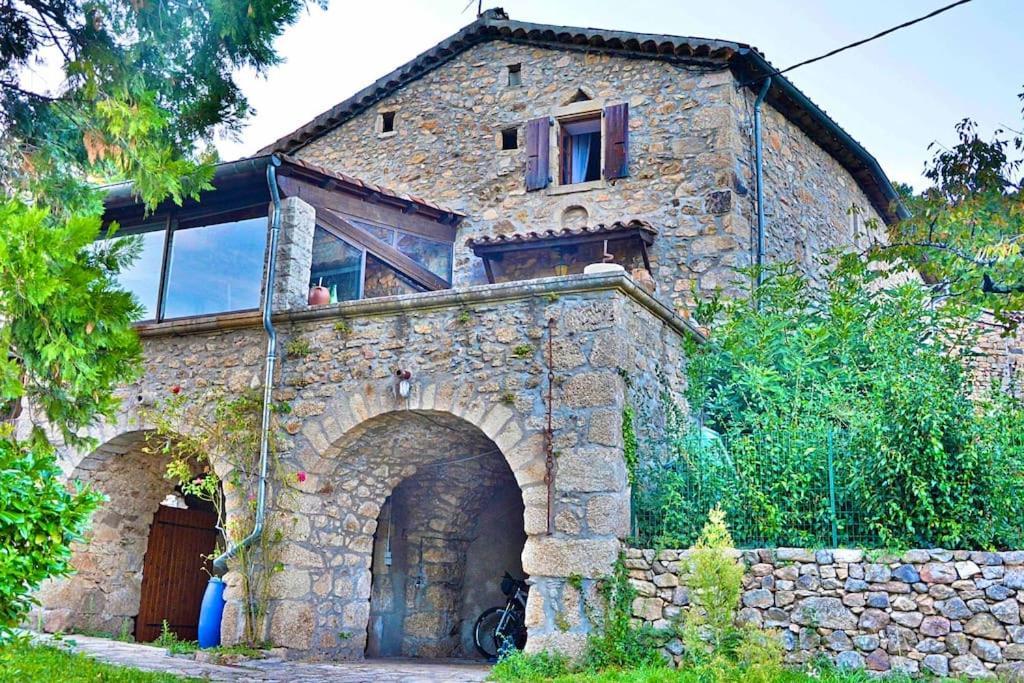 La Joannassiene, Maison Ardechoise De Caractere Экстерьер фото
