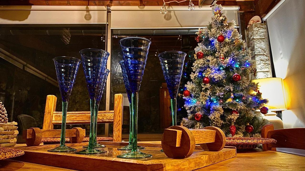 La Joannassiene, Maison Ardechoise De Caractere Экстерьер фото