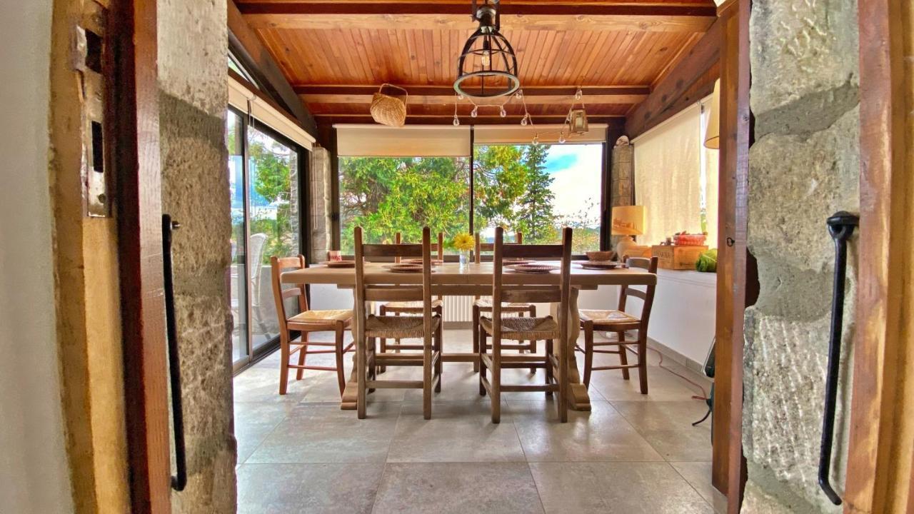 La Joannassiene, Maison Ardechoise De Caractere Экстерьер фото